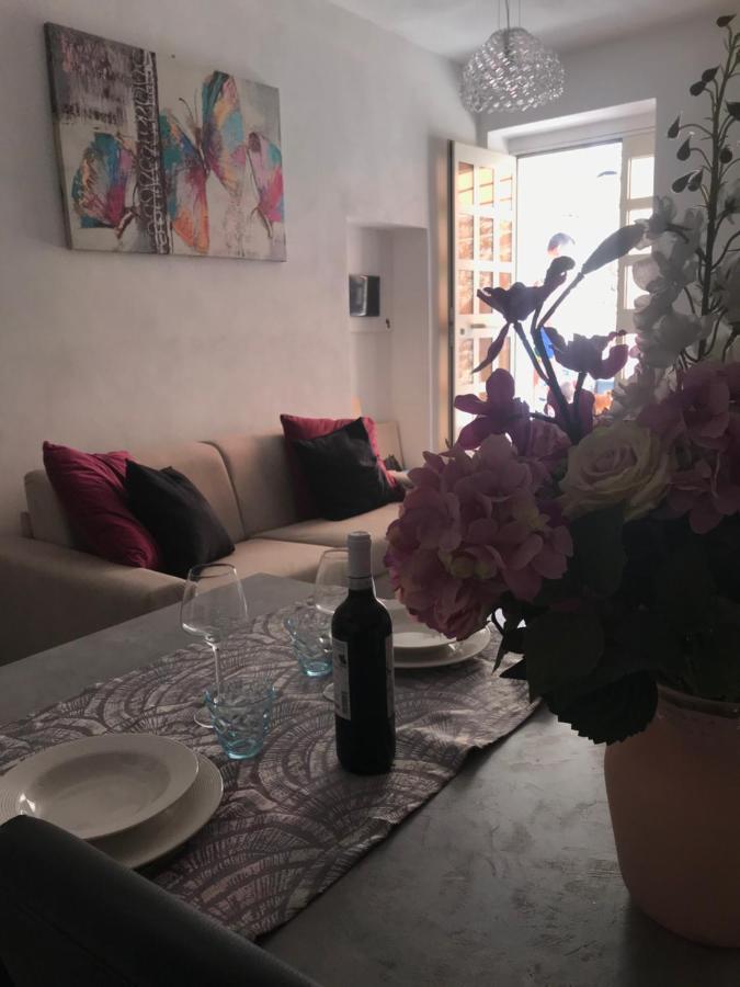 Bella'S House Apartment Кастелсардо Екстериор снимка