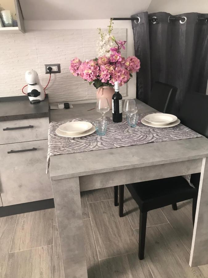 Bella'S House Apartment Кастелсардо Екстериор снимка