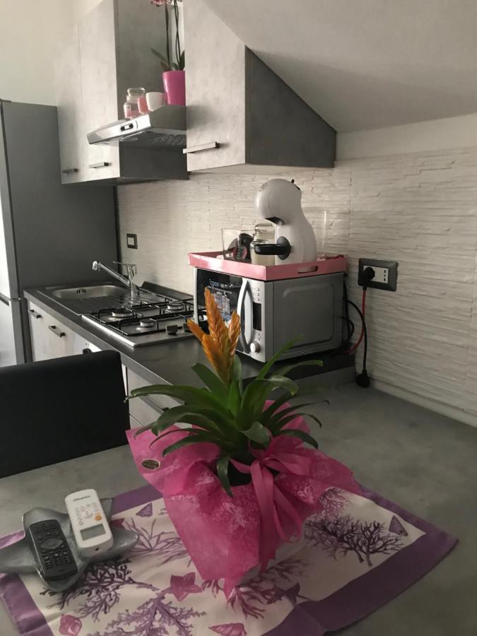 Bella'S House Apartment Кастелсардо Екстериор снимка